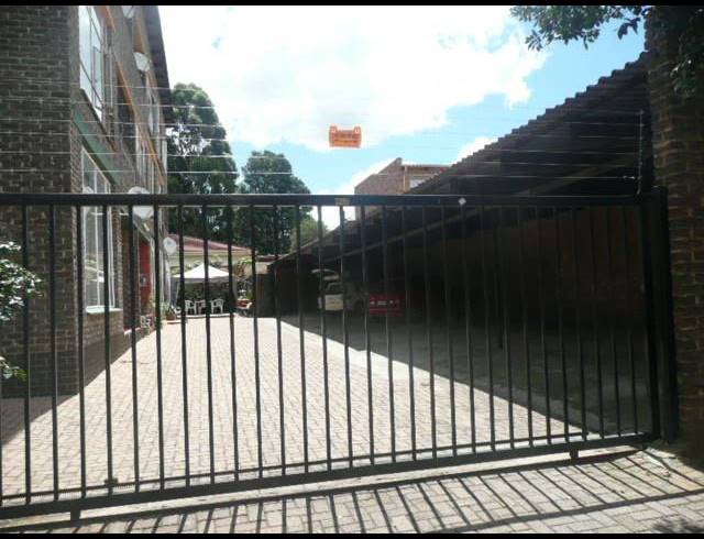 1 BEDROOM PROPERTY TO RENT IN KENMARE